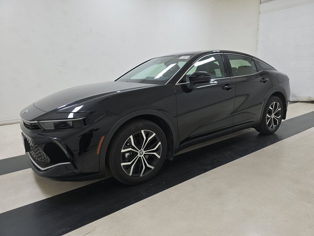2025 Toyota Crown XLE photo