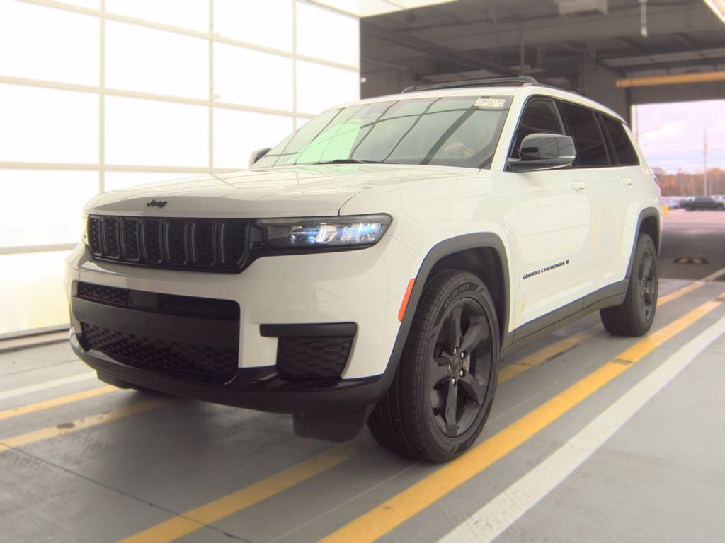 2021 Jeep Grand Cherokee Altitude photo