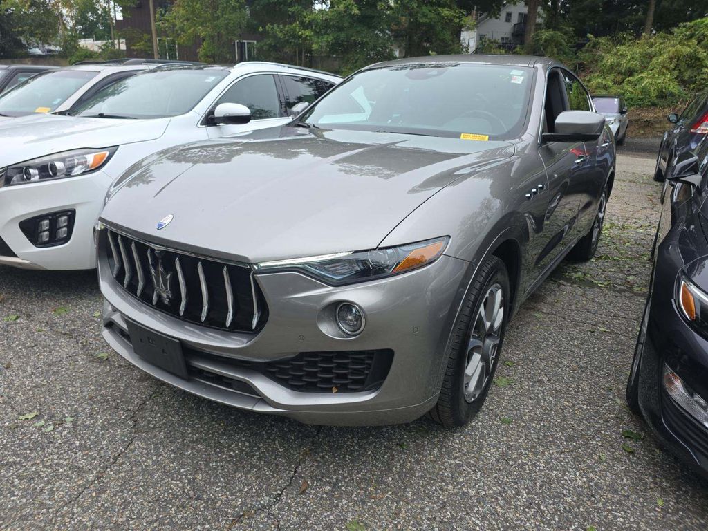 2021 Maserati Levante photo