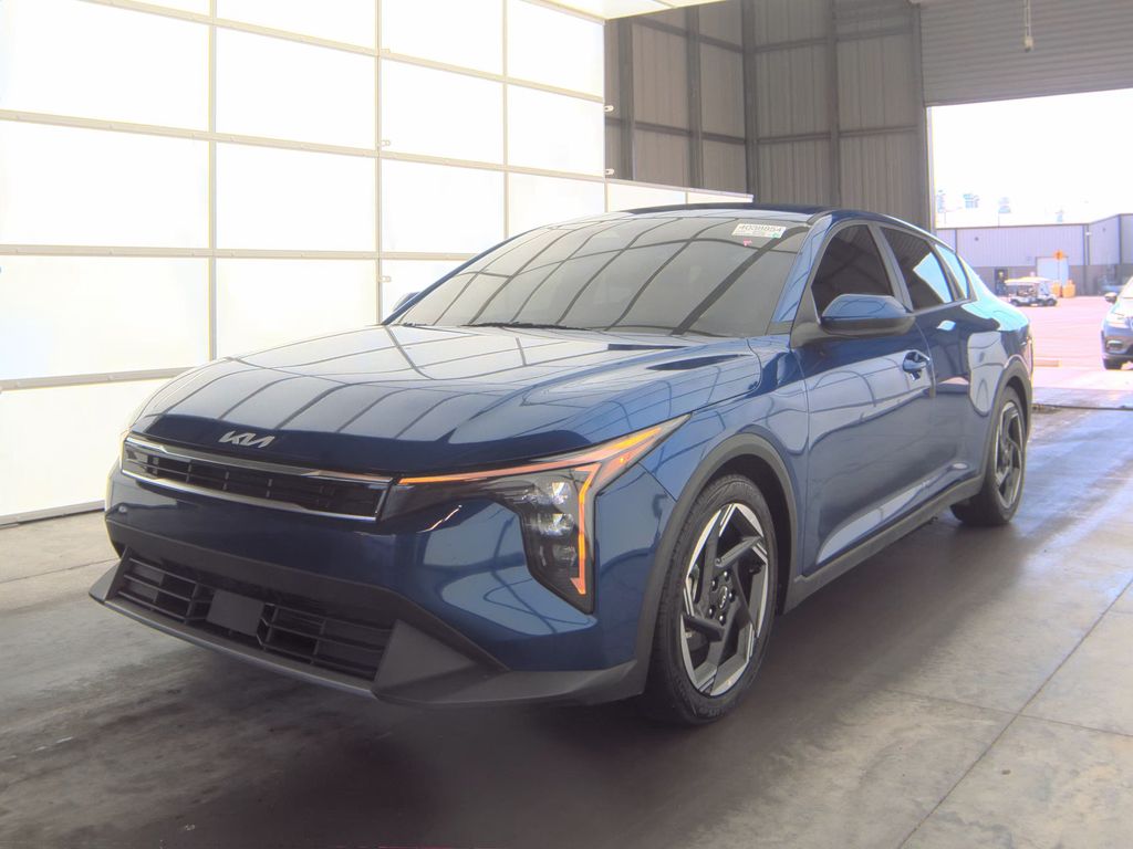 2025 Kia K4 EX photo