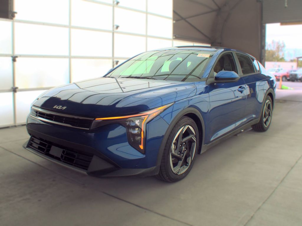 2025 Kia K4 EX photo