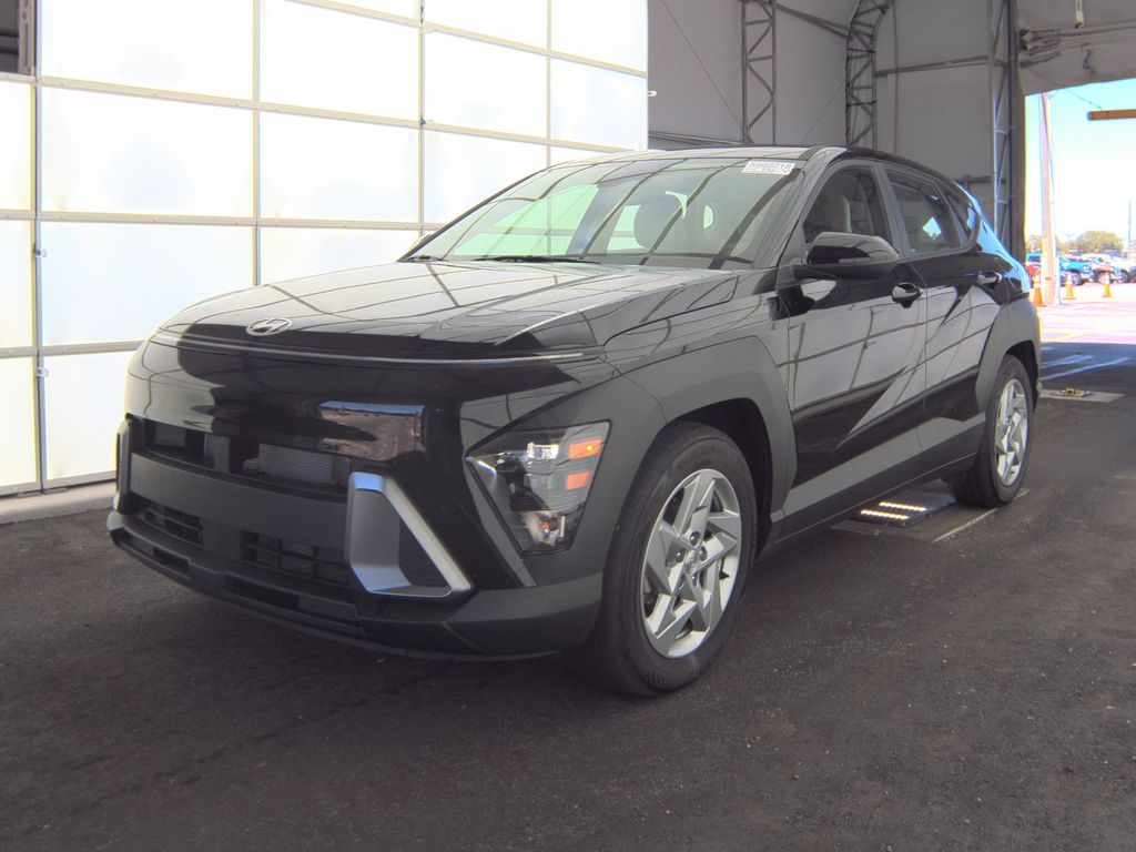2026 Hyundai Kona SE photo
