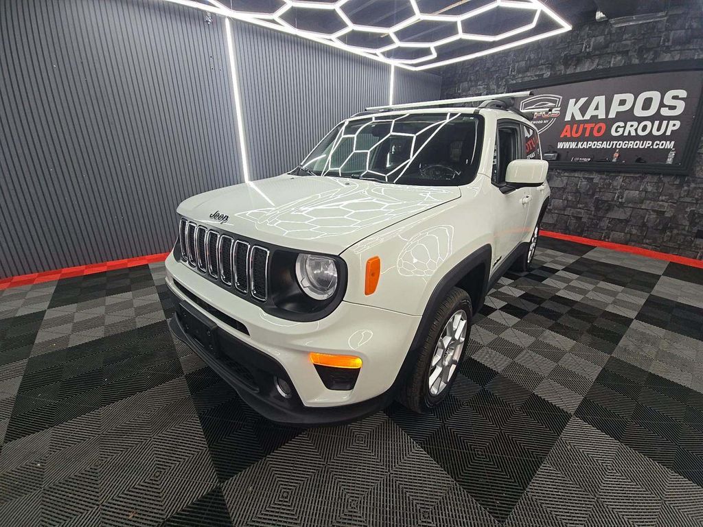 2019 Jeep Renegade Latitude photo