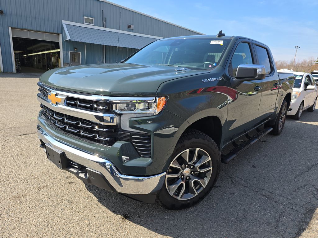 2025 Chevrolet Silverado 1500 LT photo