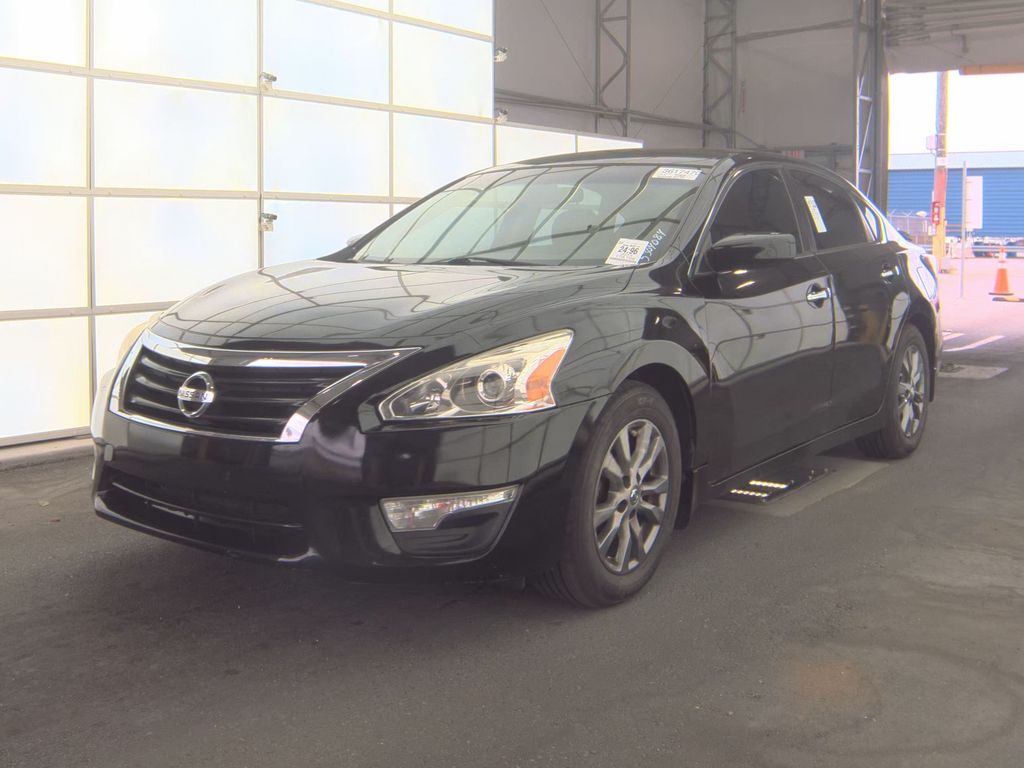2015 Nissan Altima 2.5 S photo