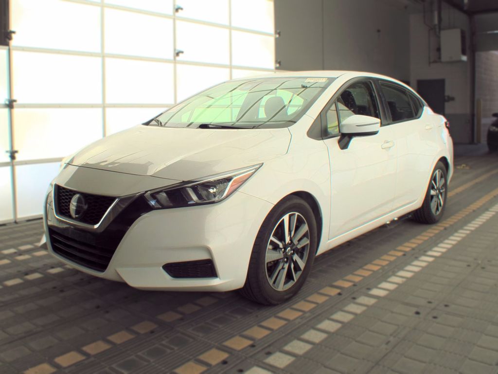 2021 Nissan Versa SV photo