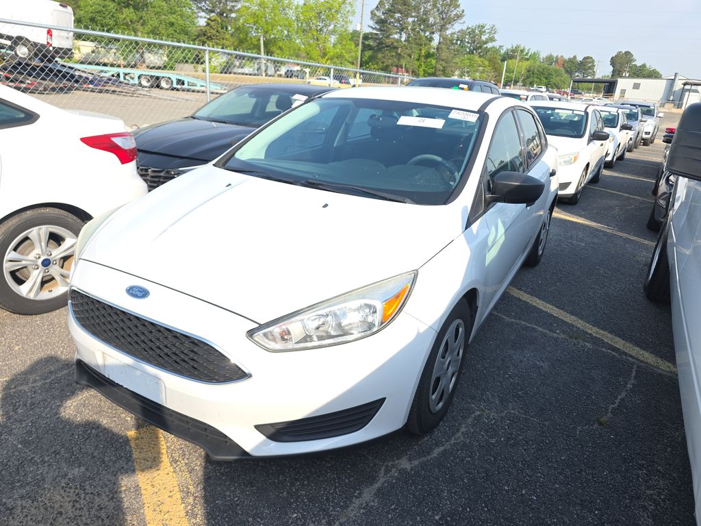 2017 Ford Focus S photo