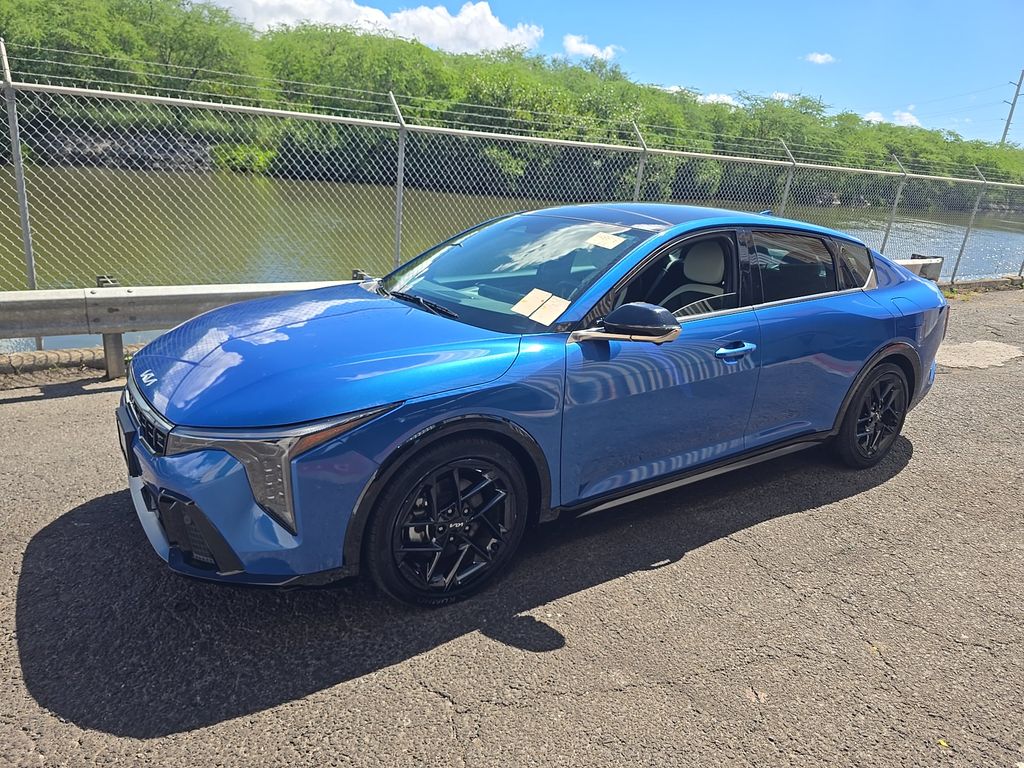 2025 Kia K4 GT-Line photo