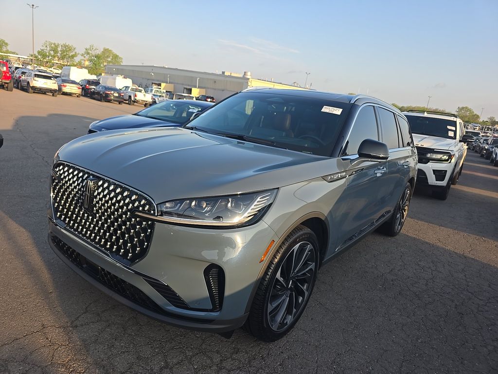 2025 Lincoln Aviator Reserve photo