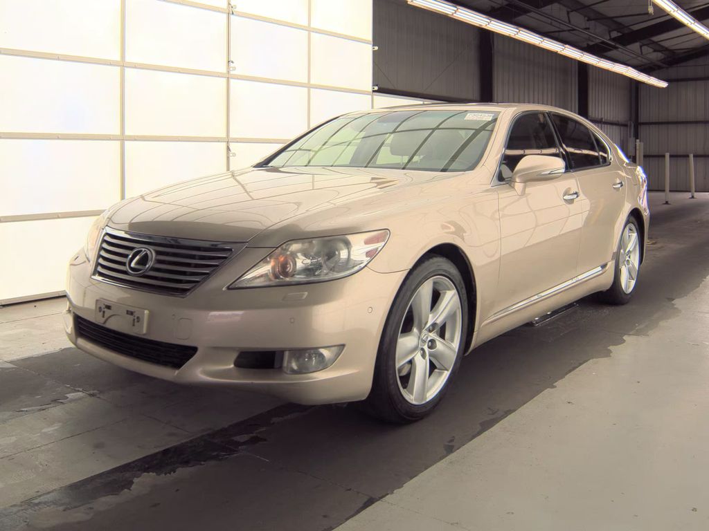 2012 Lexus LS photo