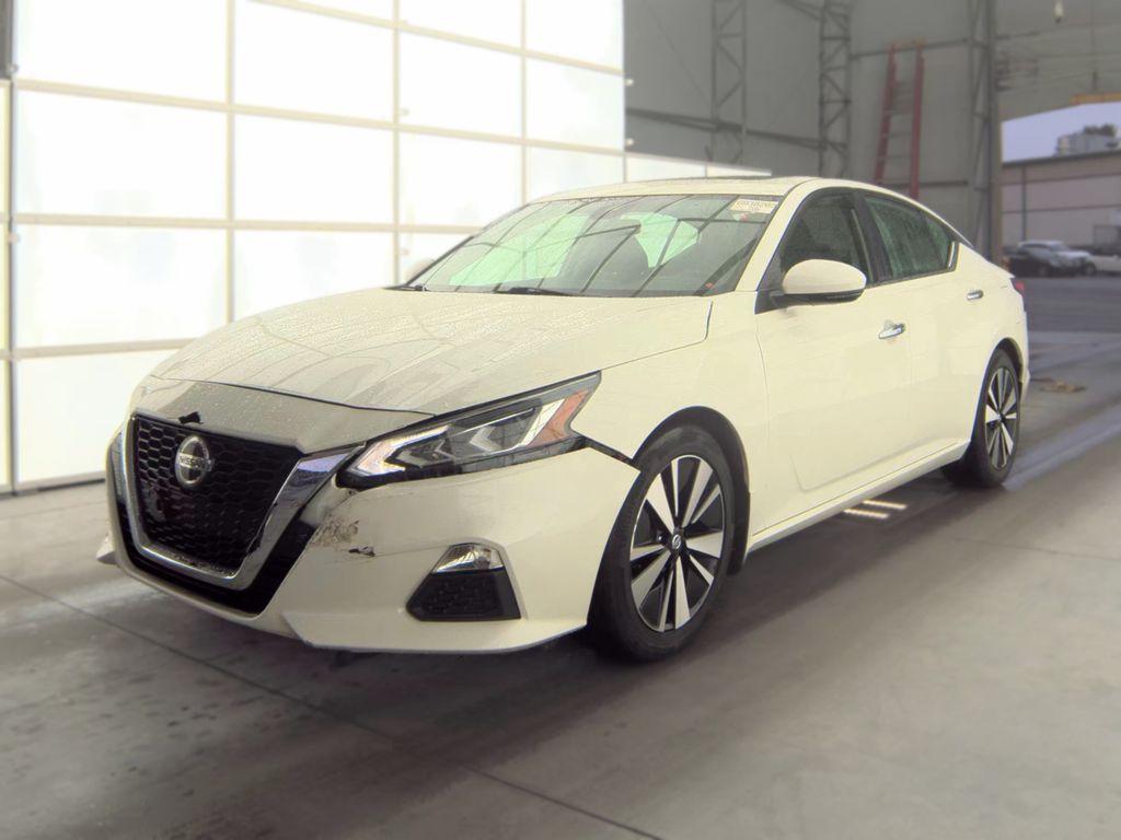 2021 Nissan Altima 2.5 SV photo