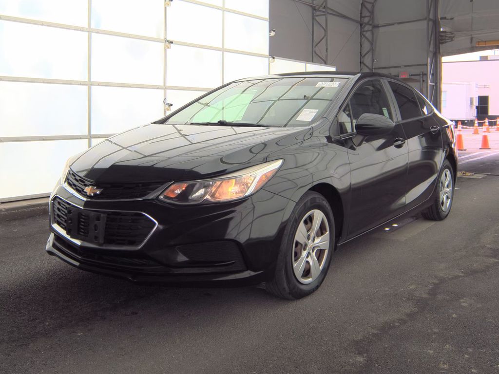 2017 Chevrolet Cruze LS photo
