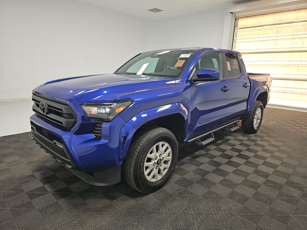 2025 Toyota Tacoma SR5 photo
