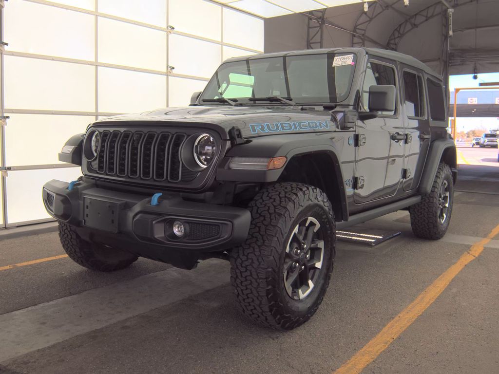 2025 Jeep Wrangler Rubicon photo