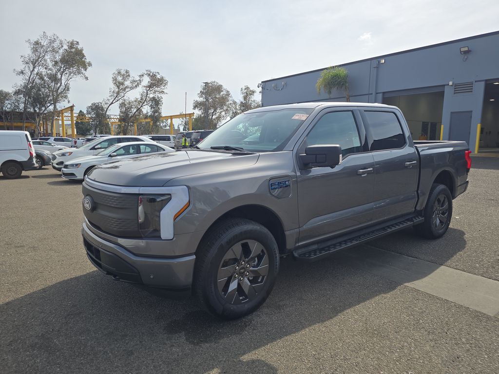 2025 Ford F-150 Flash photo