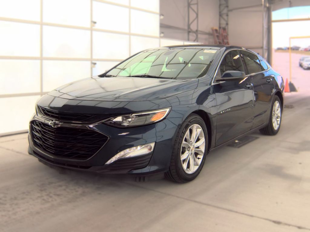 2021 Chevrolet Malibu LT photo