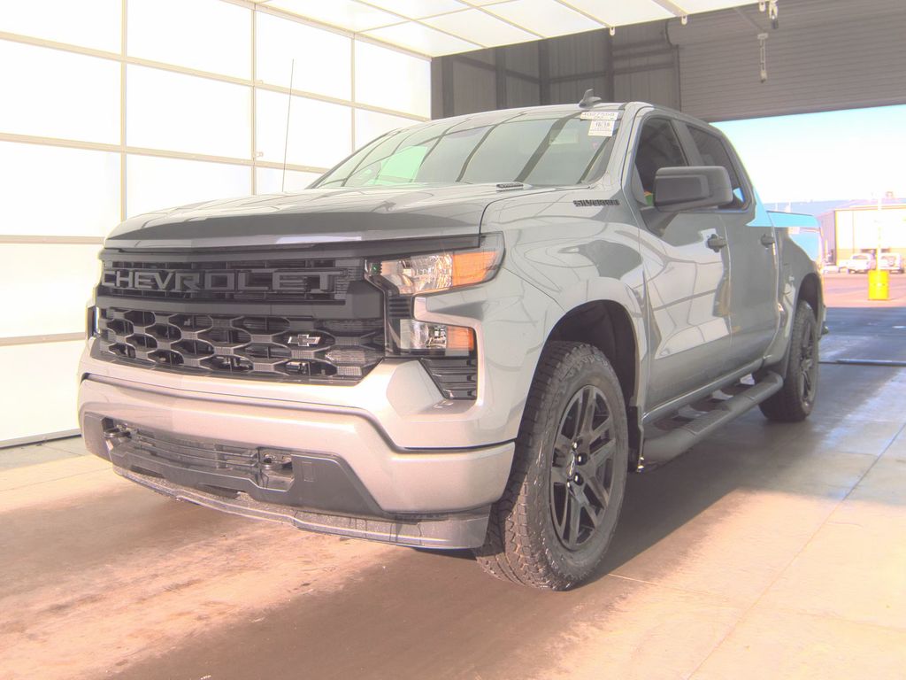 2026 Chevrolet Silverado 1500 Custom photo