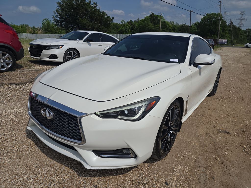 2018 INFINITI Q60 Sport photo