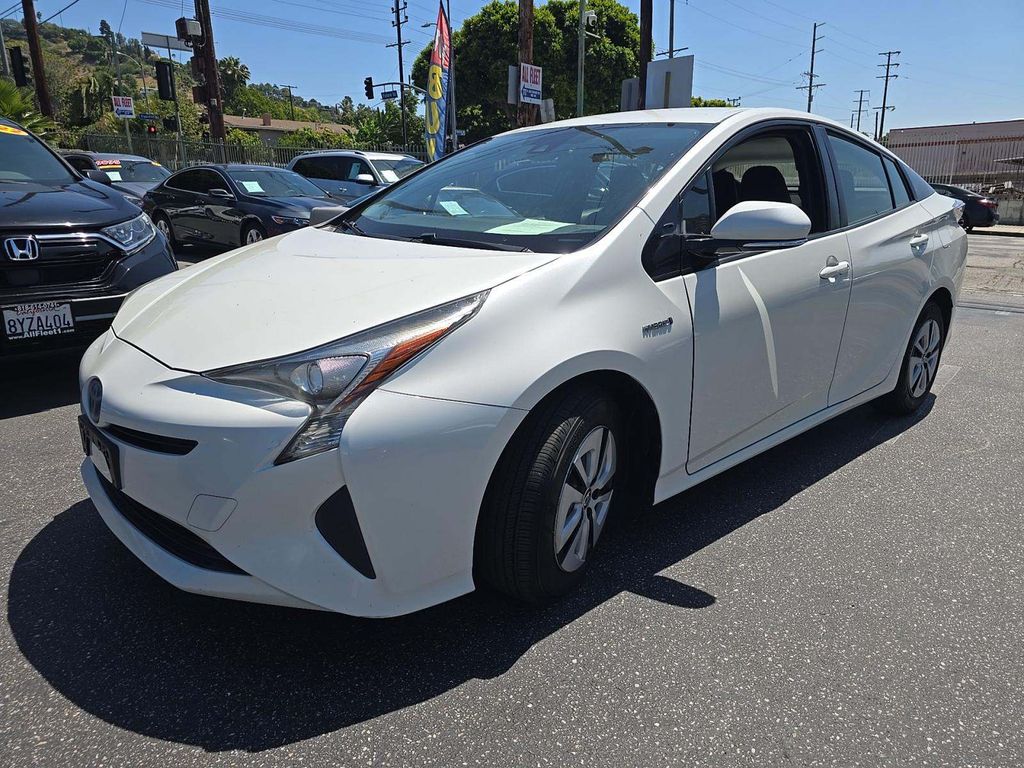 2017 Toyota Prius TWO ECO photo