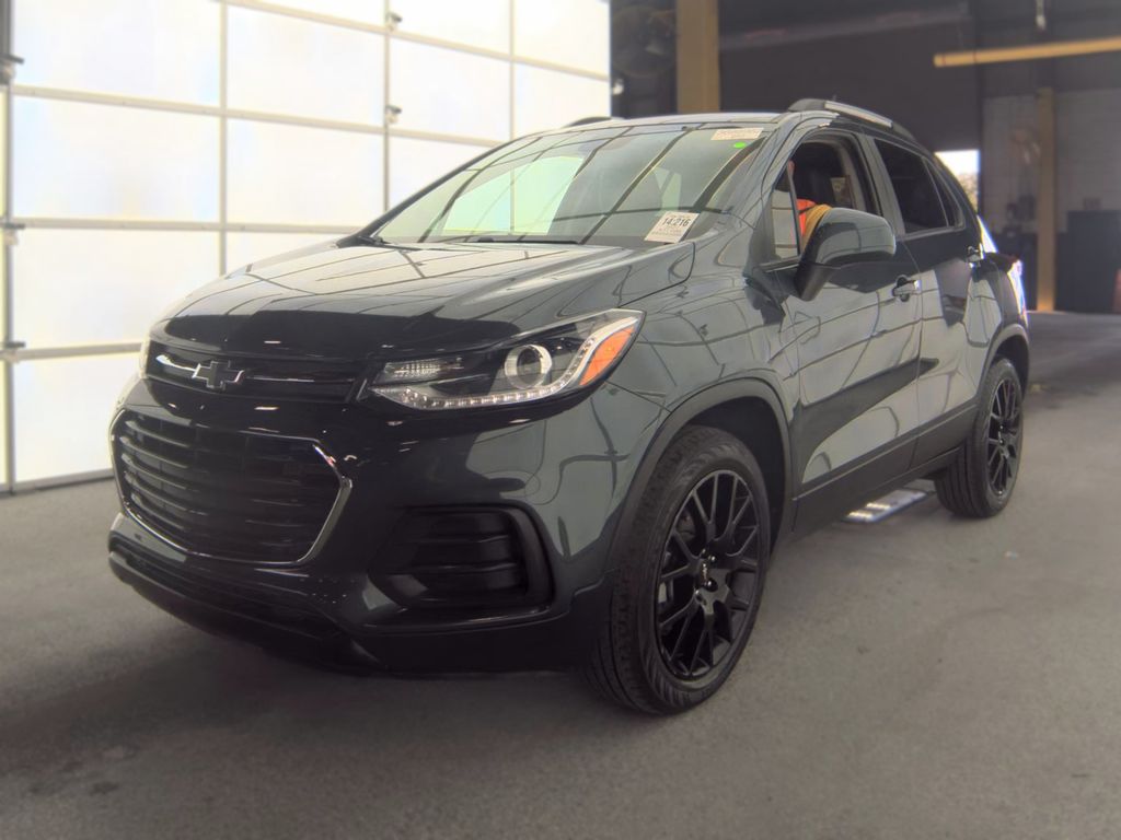 2021 Chevrolet Trax LT photo