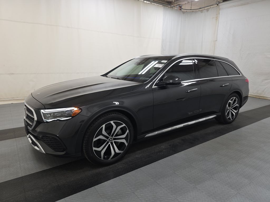 2025 Mercedes-Benz E450S4 E 450 photo