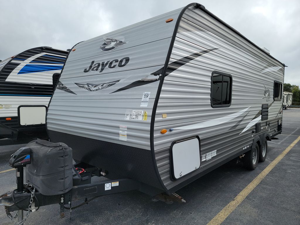 2021 Jayco JAY FLGT212QB photo
