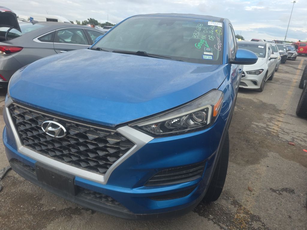2021 Hyundai Tucson SE photo