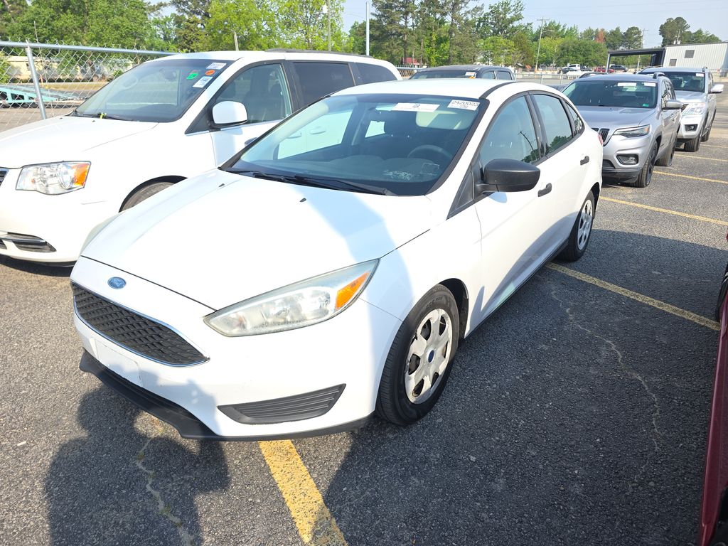2016 Ford Focus S photo
