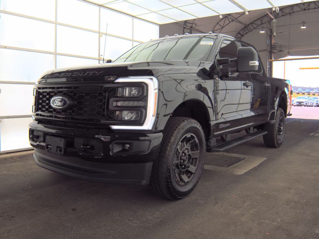 2025 Ford F-250 XL photo