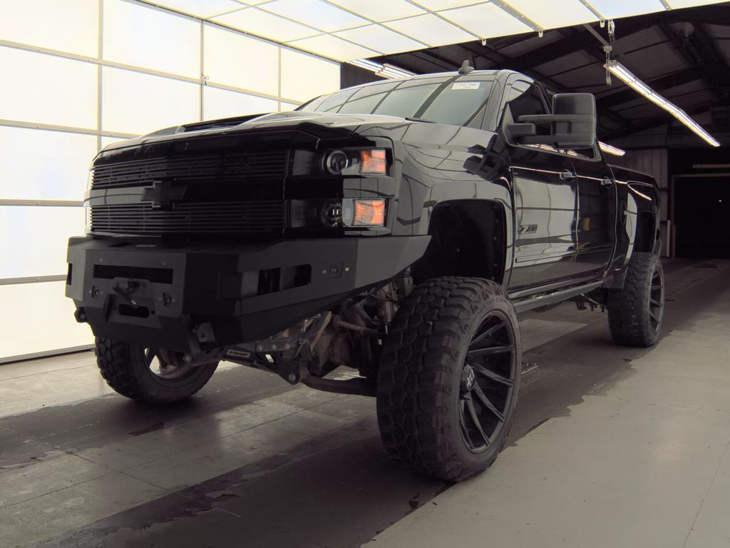 2019 Chevrolet Silverado 2500HD LTZ photo