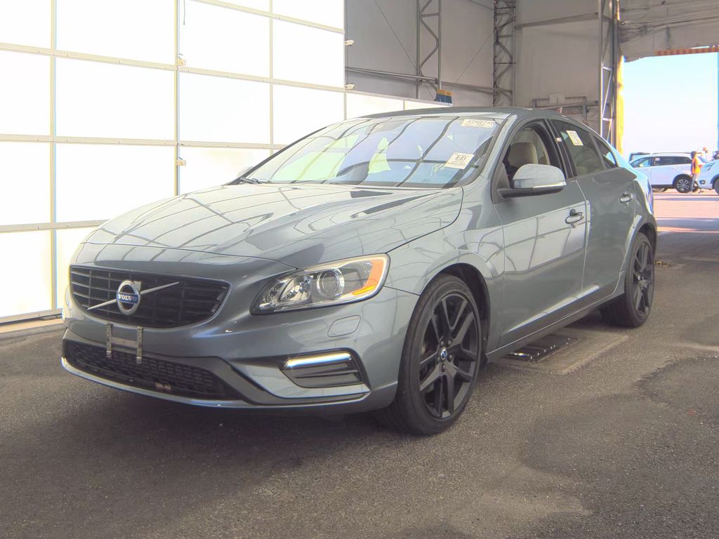 2018 Volvo S60 Dynamic photo