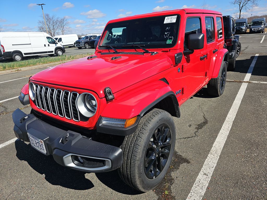 2025 Jeep Wrangler Sahara photo