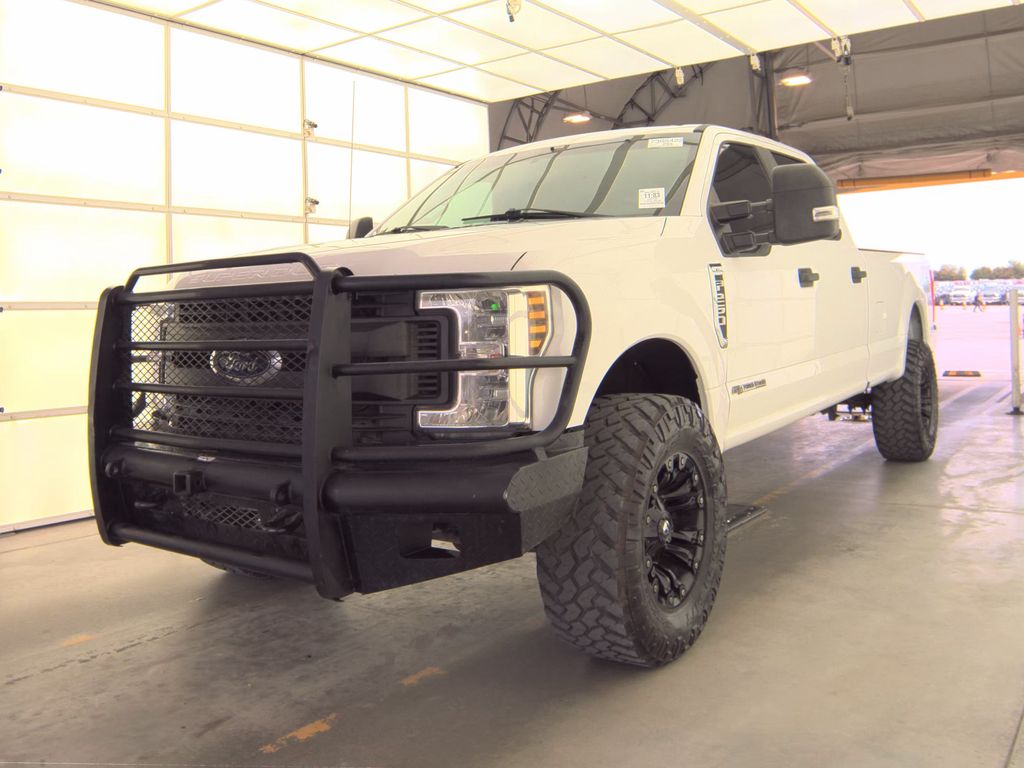 2018 Ford F-250 XL photo
