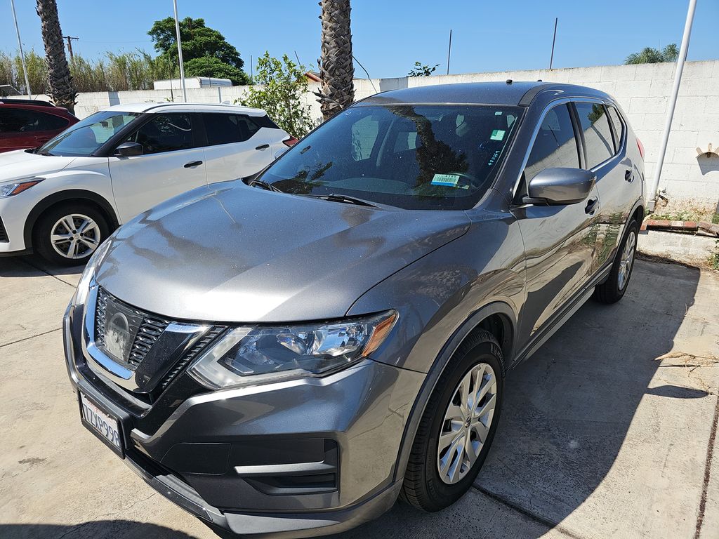 2017 Nissan Rogue S photo