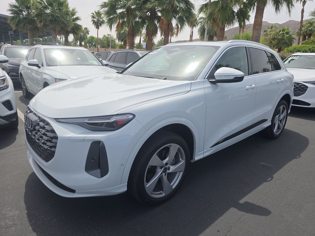 2025 Audi Q5 Premium + photo