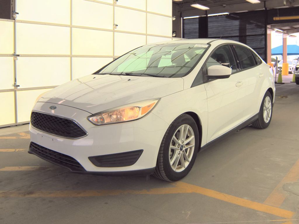 2018 Ford Focus SE photo