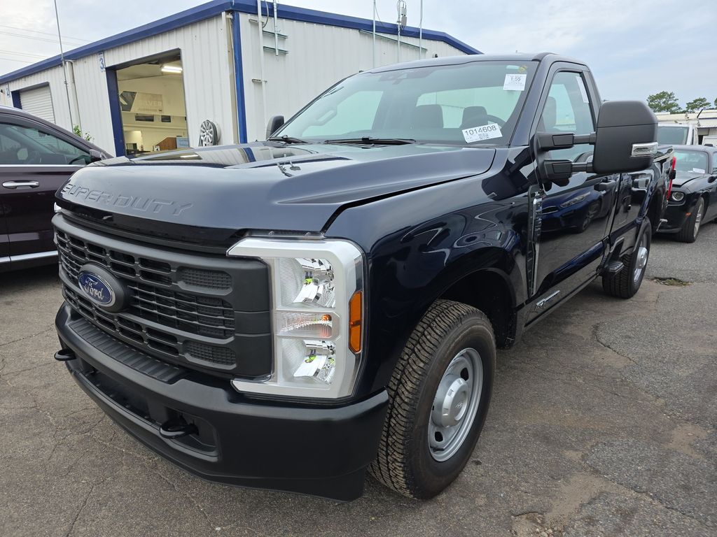 2025 Ford F-350 XL photo