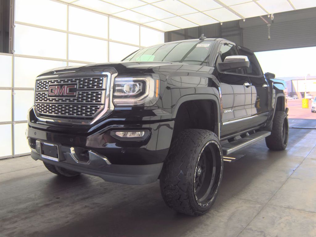 2018 GMC Sierra 1500 Denali photo