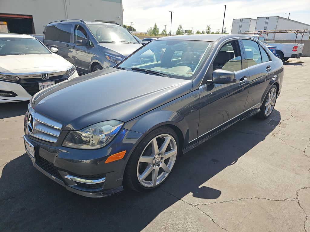 2013 Mercedes-Benz C-Class C250 photo