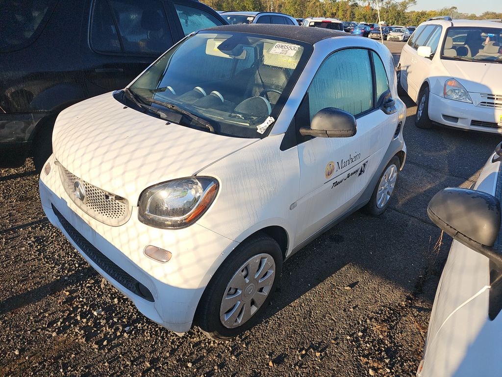 2017 smart Fortwo Pure photo