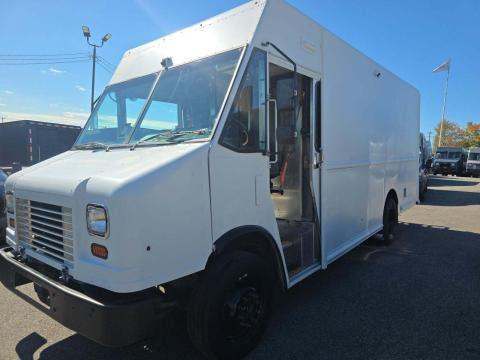 2021 Ford F59 Base photo