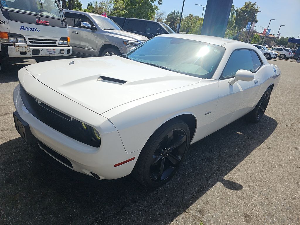 2016 Dodge Challenger R/T photo