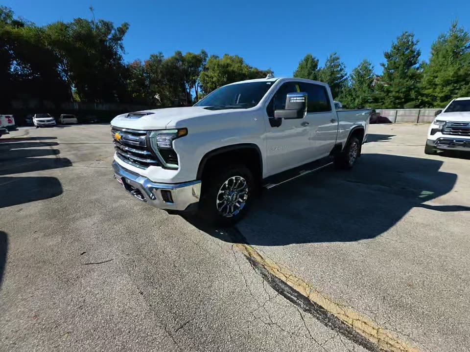2026 Chevrolet 2500HD LTZ photo