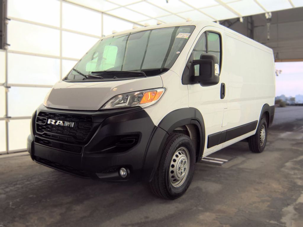 2025 Ram ProMaster 2500 Tradesman photo