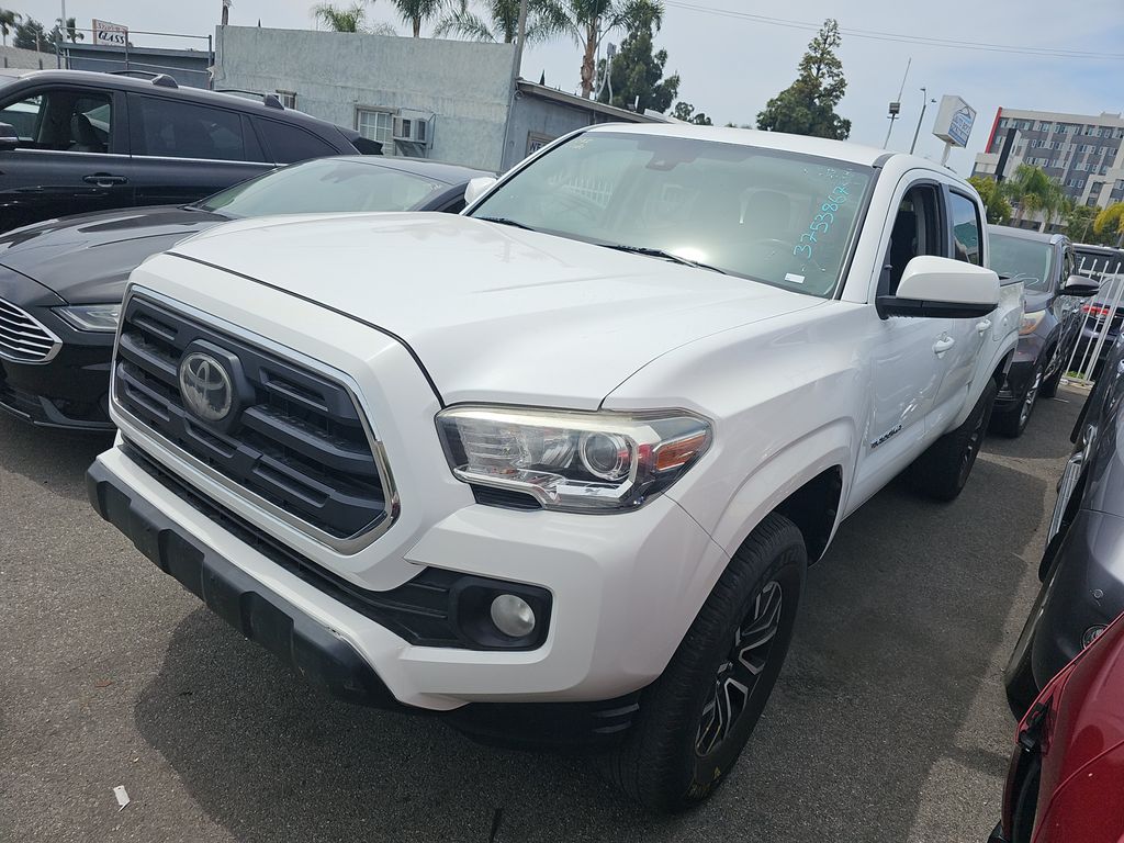 2018 Toyota Tacoma SR5 photo