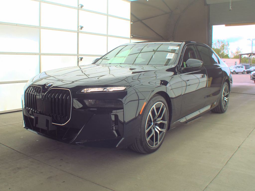 2025 BMW 7 Series 760I Xdriv photo
