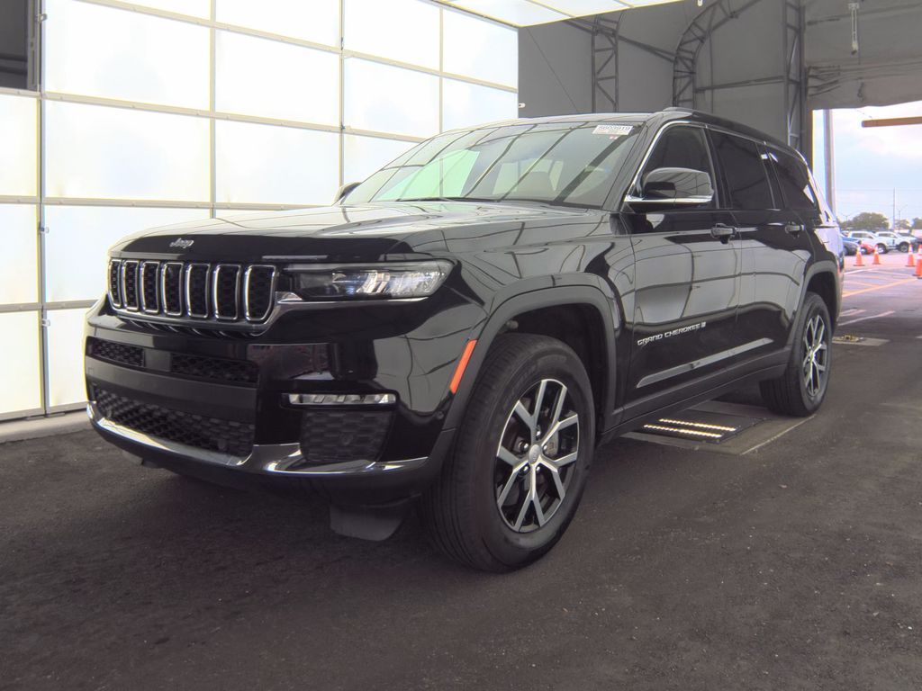 2025 Jeep Grand Cherokee Limited photo