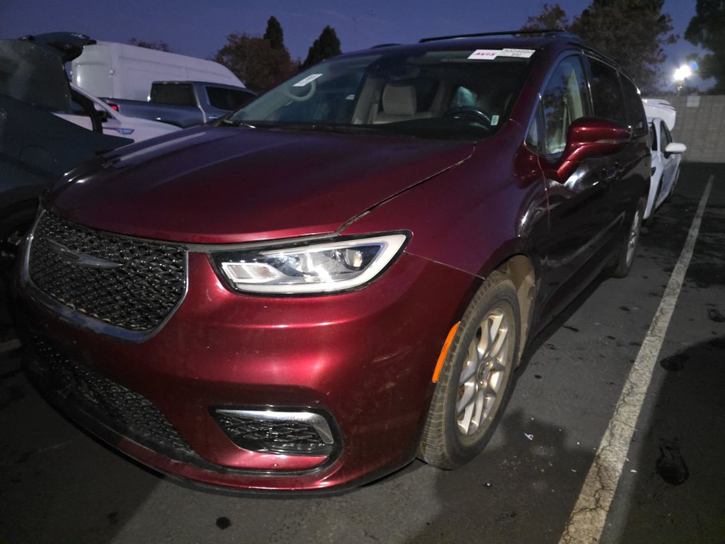 2021 Chrysler Pacifica Touring L photo