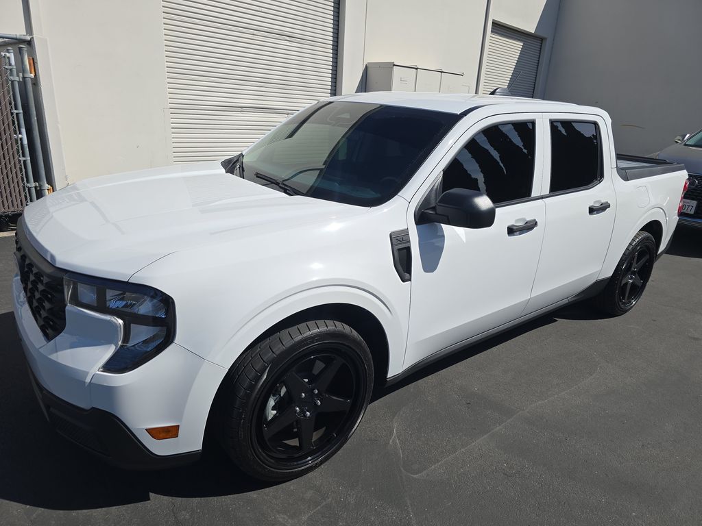 2025 Ford Maverick XL photo
