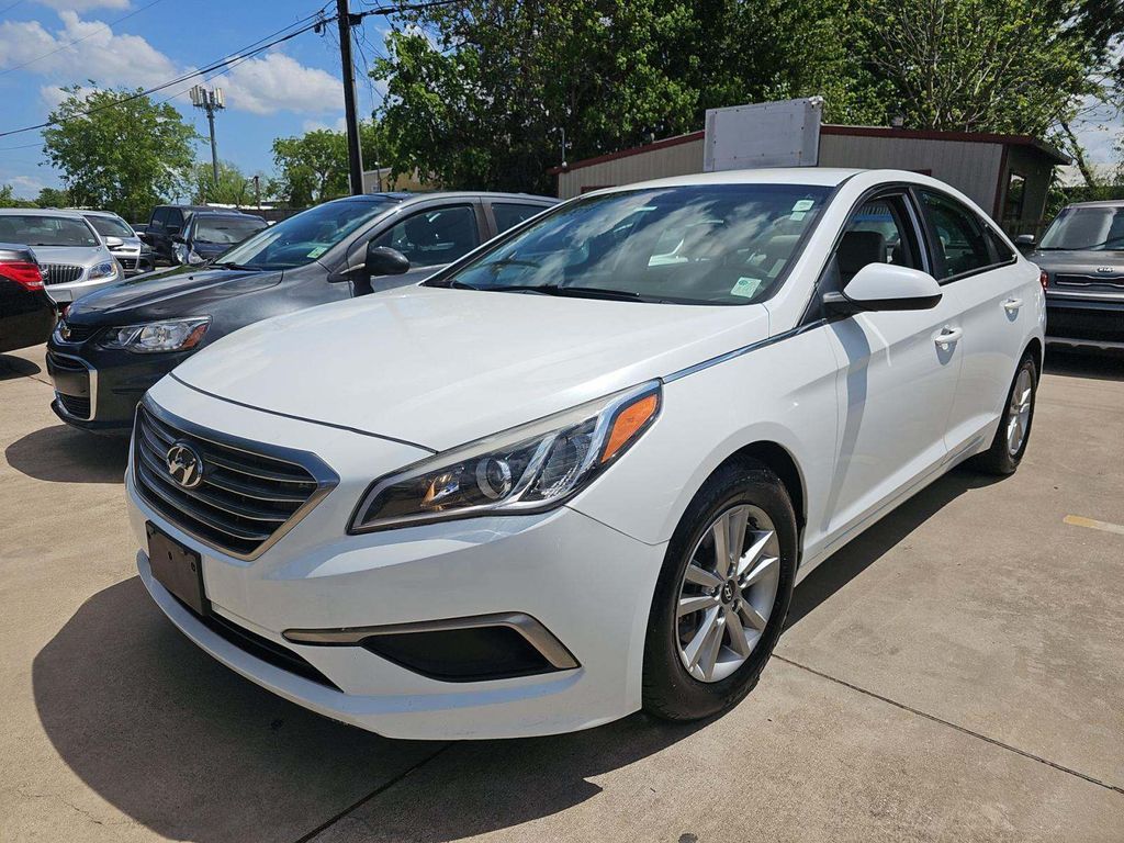 2016 Hyundai Sonata 2.4L SE photo